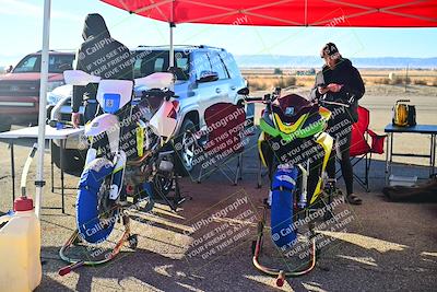 media/Nov-17-2024-Classic Track Day (Sun) [[11951c166c]]/Around the Pits/